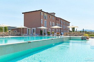 Riva Toscana Golf Resort & SPA