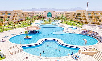 Mövenpick Waterpark Resort & Spa Soma Bay *****