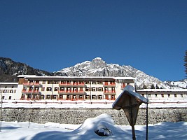 HOTEL VILLAGGIO DOLOMITICO PIANI DI LUZZA